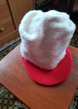 Тепла шапка жіноча2 фото