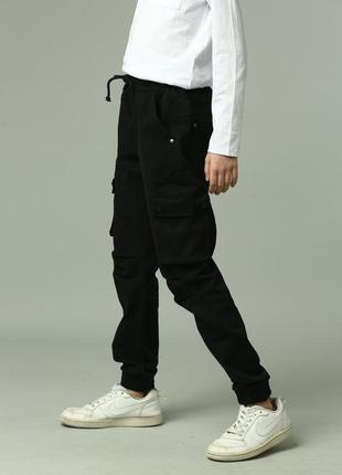 Дитячі штани карго для хлопчика чорні підлітка з кишенями стильні модні