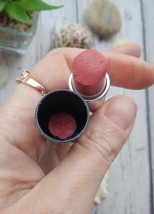 Помада для губ isabelle dupont perfect lips тон 250