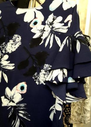 Стильная блуза в цветочный принт с воланами от ax paris5 фото