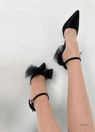 Туфли с бантиком на шпильке женские нарядные черные9 фото