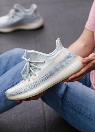 Женские кроссовки adidas yeezy boost 350 люкс качество