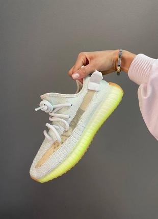 Женские кроссовки adidas yeezy boost 350 люкс качество