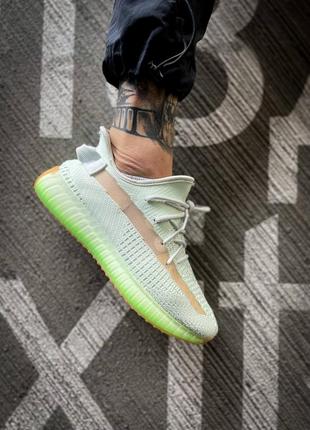 Женские кроссовки adidas yeezy boost 350 люкс качество