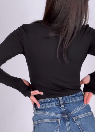 Лонгслив с удлиненным рукавом