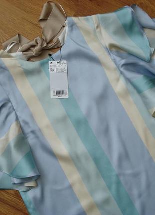 Платье в полоску с воланом mango, р.xs 5