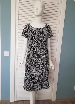 Гарне трикотажне німецьке плаття s.oliver