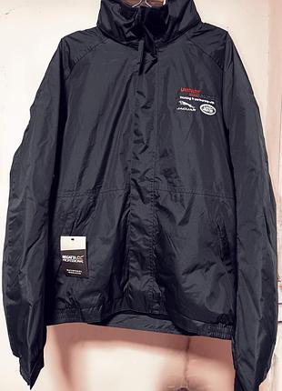 Куртка водонепроникна regatta.