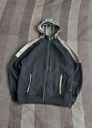 Hugo boss кофта зепка унисекс оригинал бы у