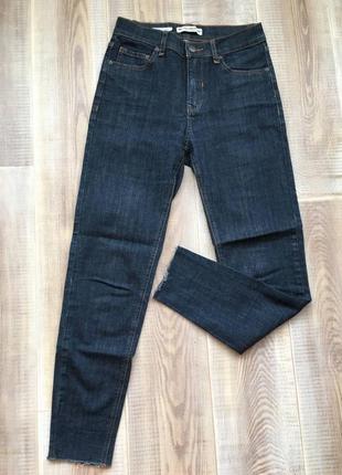 Сірі джинси скінні