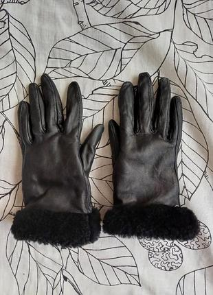 Кожаные перчатки ugg4 фото
