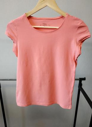 Стрейчевая футболка розового кораллового цвета