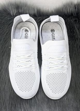 Кросівки жіночі білі із сірими смужками текстильні гіпаніс 43958 фото