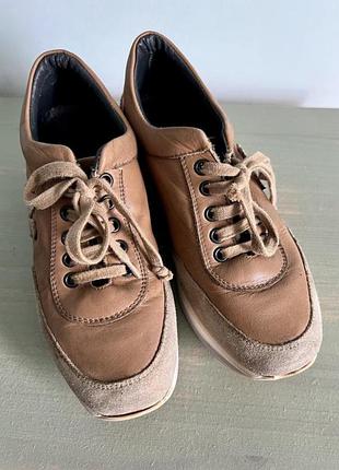 Кросівки new balance