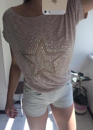 Футболка со стразами