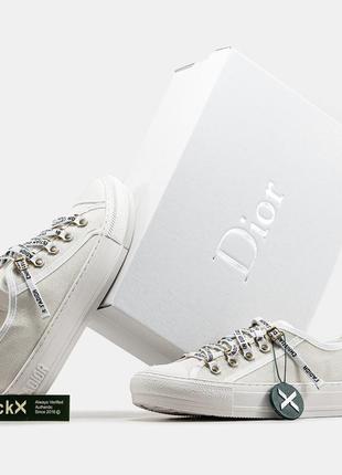 Женские кроссовки christian dior