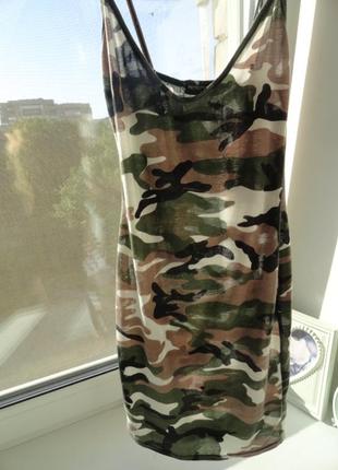 Тонюсенькое платьице защитный принт