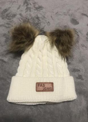 Детская весенняя шапка