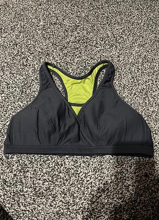 Топ спортивный