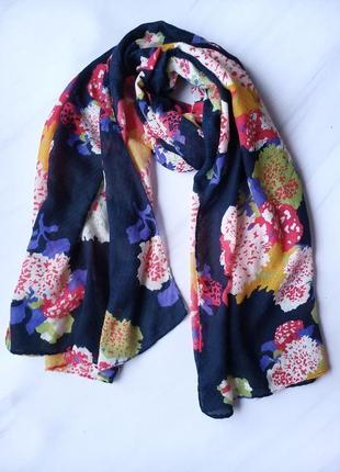 Шарф-палантин жіночий весна-осінь в квіти only 182х90 см синій