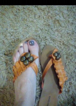 Літнє взуття,натуральне