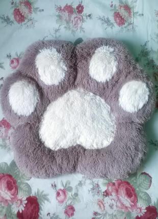 Лежанка лапка для котиков и собачек. handmade
