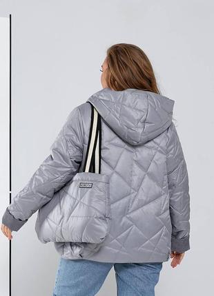 Женская куртка демисезонная стеганная + сумочка6 фото