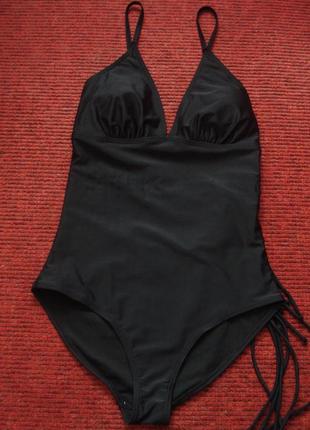 14/42р. відрядний купальник з оригінальною спинкою на зав'язках by caprice