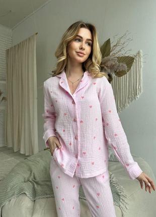 Женская одежда для сна муслиновый костюм в пижамном стиле рубашка и штаны цвет розовые сердца на розовом9 фото