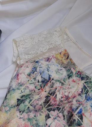 Платье с кружевными рукавами в цветочный принт2 фото