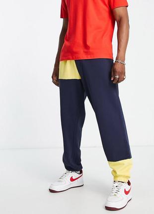 Оригинал | мужские спортивные штаны tommy jeans в синем / жёлтом цвете с вышитым логотипом3 фото