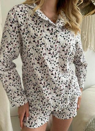 Жіночий мусліновий домашній комплект двійка для відпочинку стильна натуральна піжама сорочка і шорти для дівчини9 фото