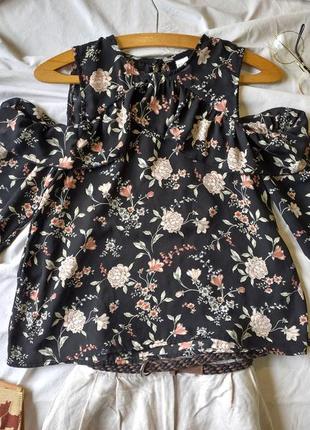 Ніжна блуза у квітковий принт2 фото