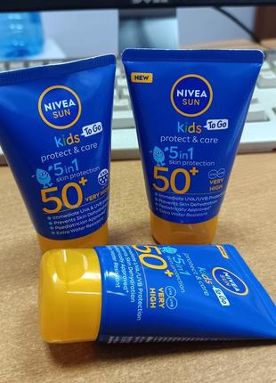 Сонцезахисний бальзам для дітей nivea sun kids protect & care 5in12 фото