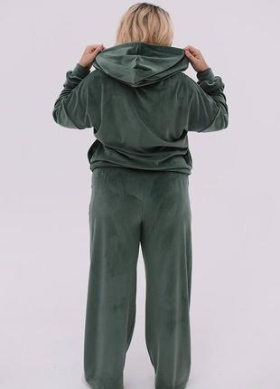 Женский велюровый спортивный костюм батал оливковый прогулочный на молнии большие размеры свинца4 фото