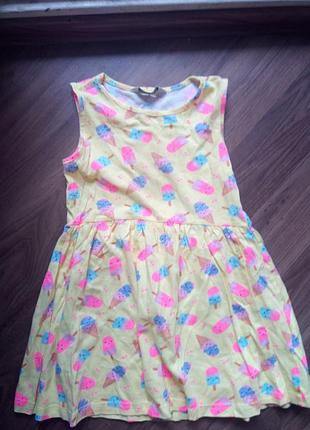 Продам яркое платье на девочку 5-6 лет