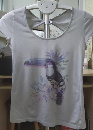 Футболка з принтом