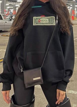 Чорне худі жіноче