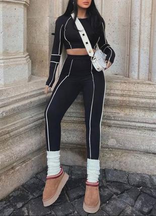 Черный женский спортивный фитнес костюм с белыми полосками🖤🤍
топ + лосини легінси3 фото