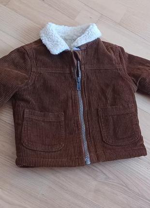 Курточка 3-6 месяцев.