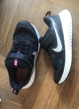 Nike кроссовки, 30р, сетка черные