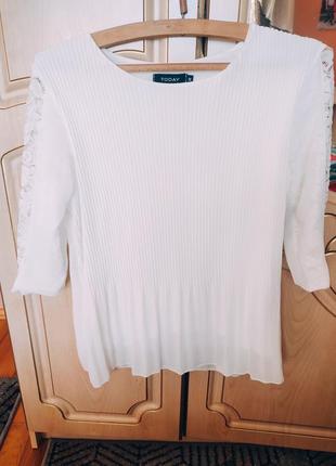 Блузка нарядная