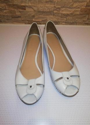 Летние кожаные туфли 42 размер