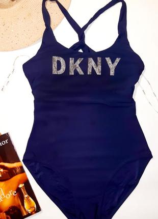 Слитный купальник из коллекции dkny