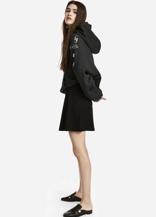 Юбка трапеция мини h&m, s черная3 фото