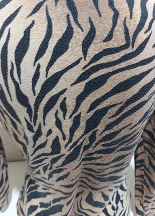 Крутая  тигровая  🐅 футболка next   тигровый принт размер 463 фото
