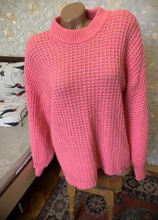 Свитер женский