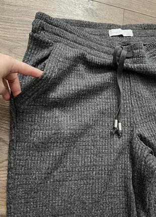 Брюки брючки прямые темно серые в рубчик на резинке lounge wear m&s