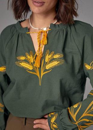 Колоритная блуза вышиванка, украинская вышиванка, этатно рубашка с вышивкой2 фото
