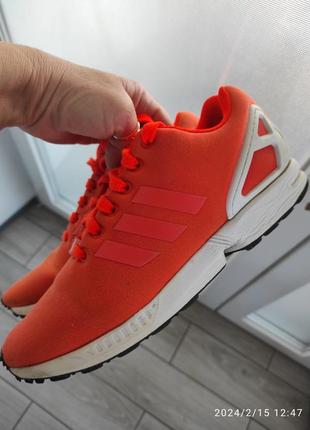 Adidas кроссовки3 фото